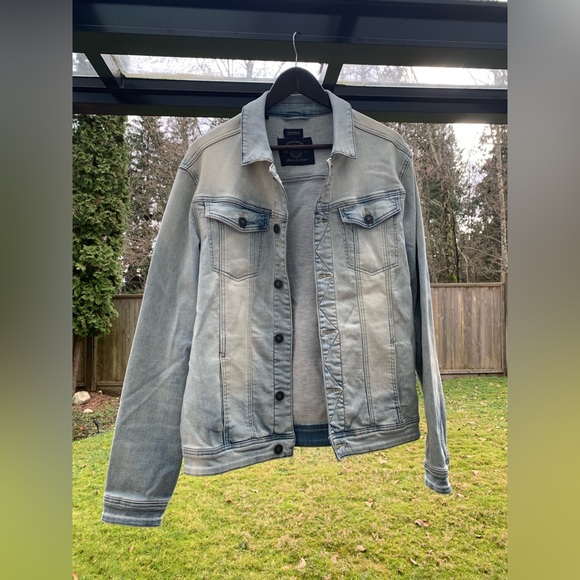 Buffalo David Bitton Light Wash Denim Jacket Size M - Picture 1 of 3
